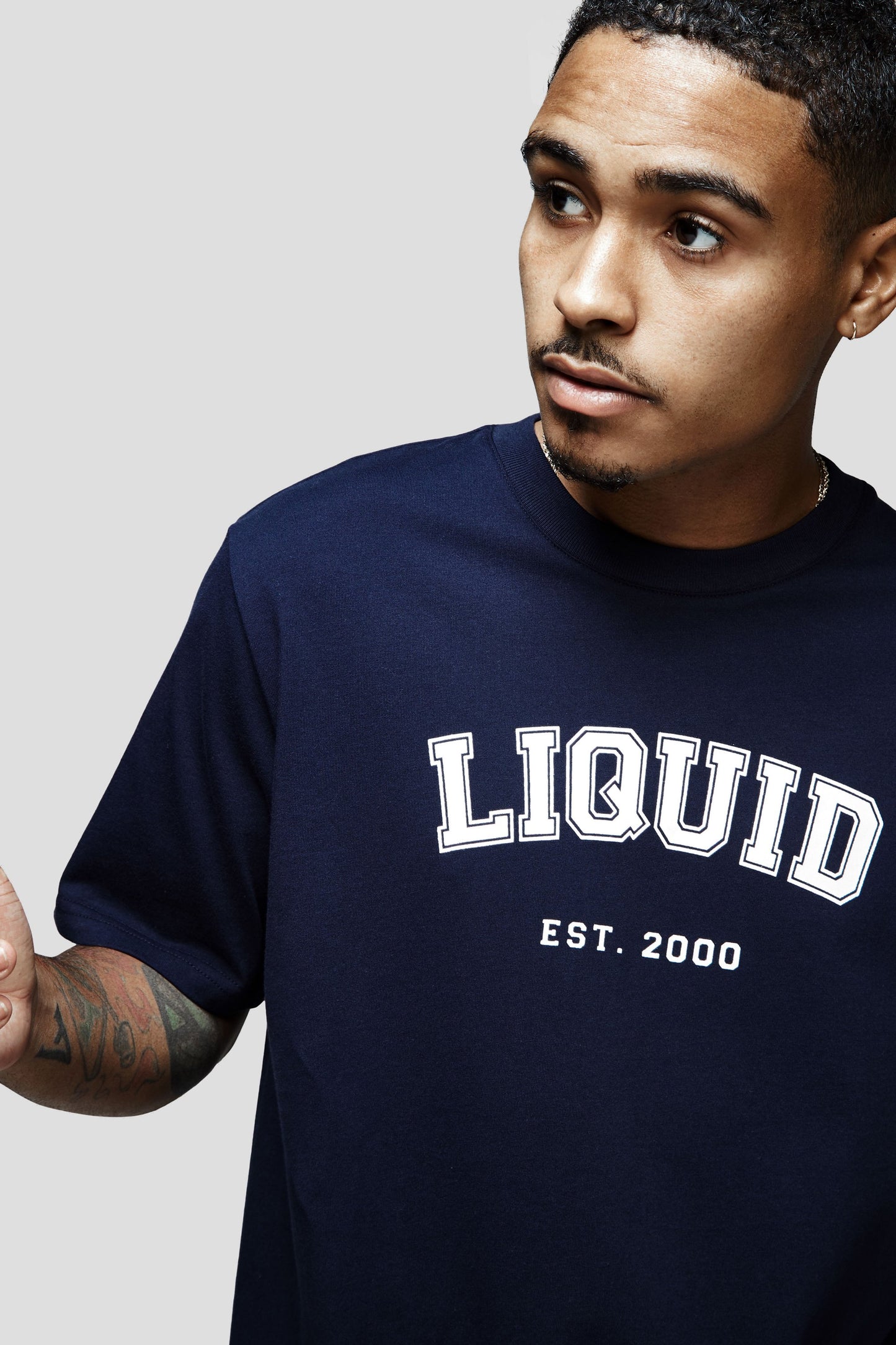 LIQUID VARSITY FONT SHORT SLEEVE TEE - NAVY - Team Liquid