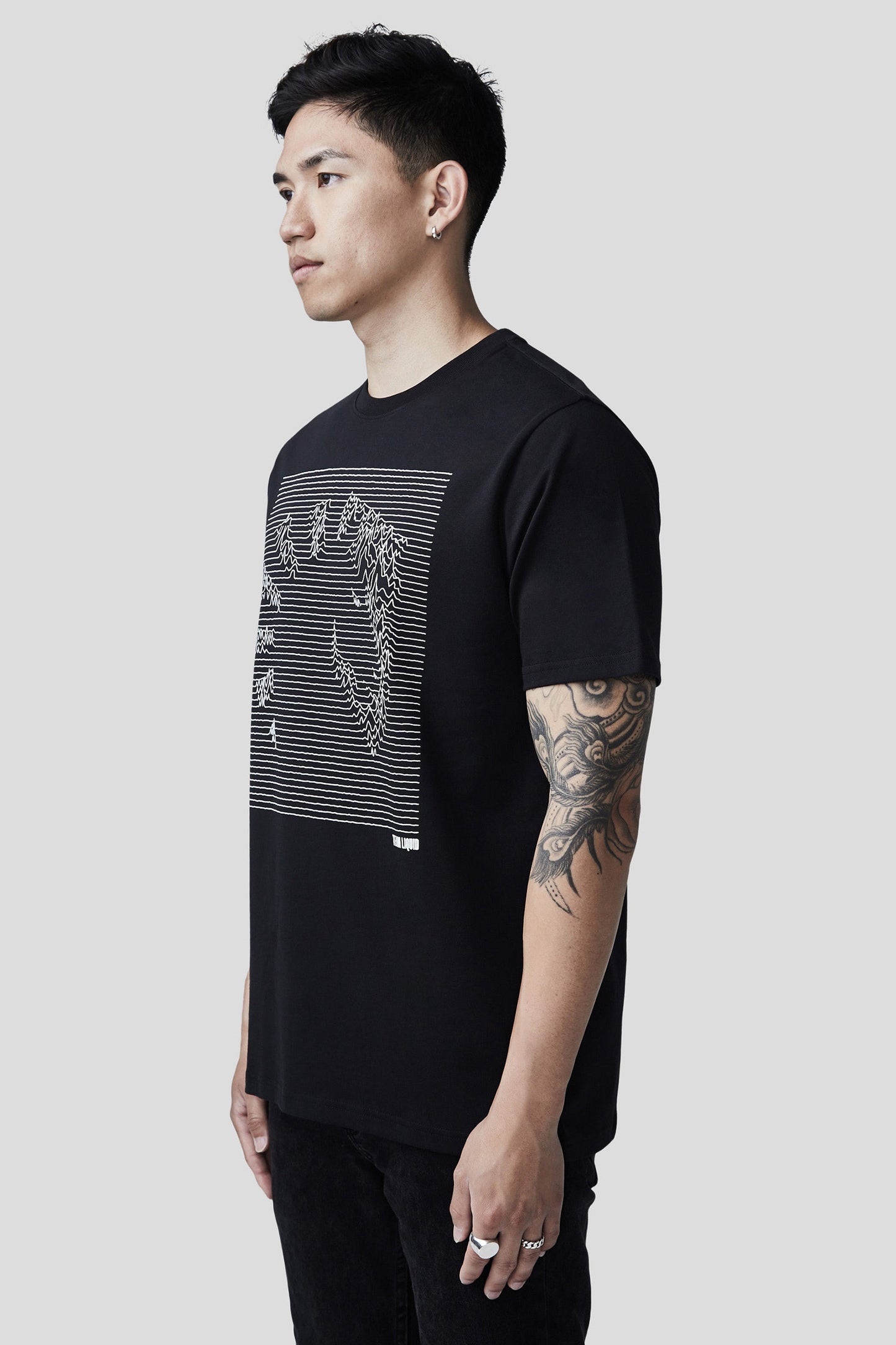TEAM LIQUID PULSAR HORSE SHORT SLEEVE TEE - BLACK - Team Liquid