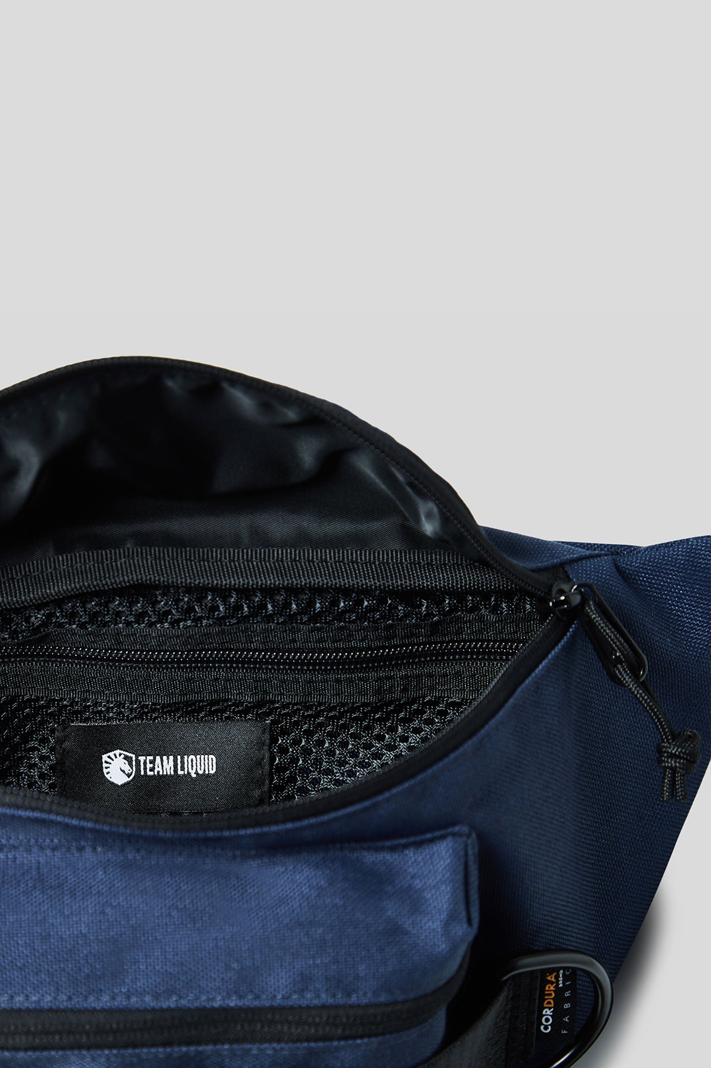 LIQUID SLING BAG - Team Liquid