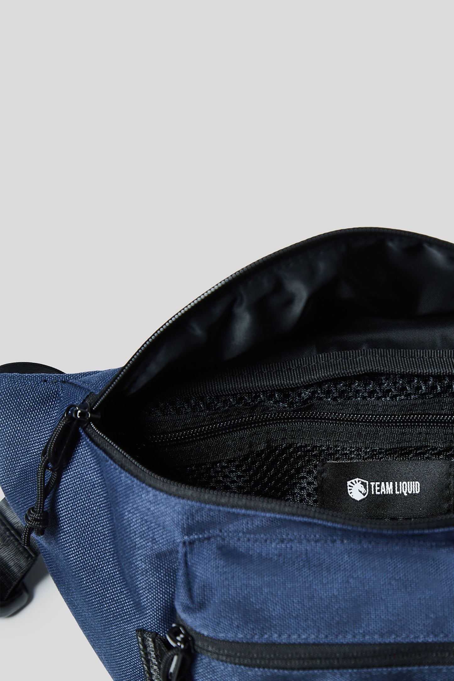 LIQUID SLING BAG - Team Liquid