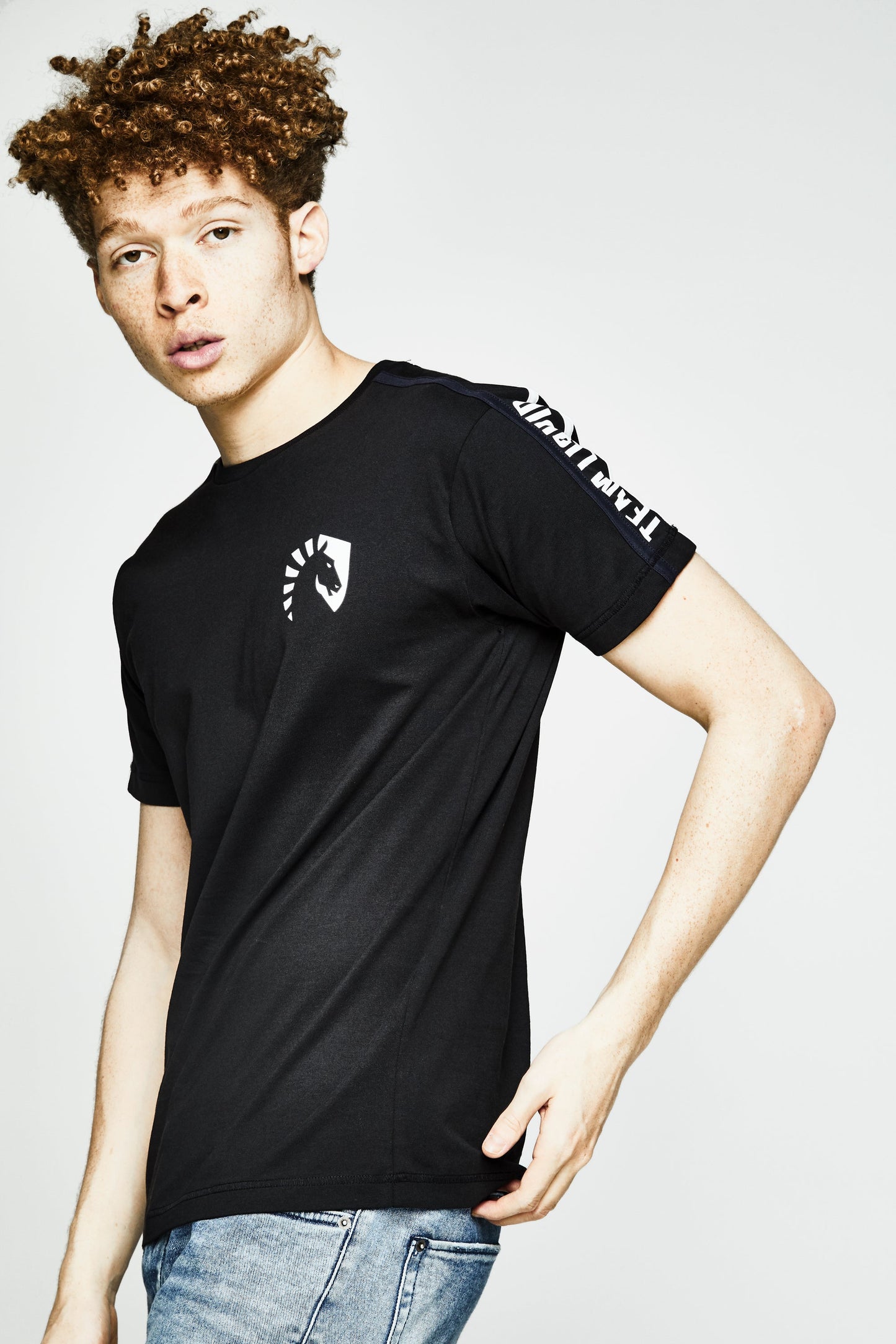LIQUID TAPING SHORT SLEEVE TEE - Team Liquid