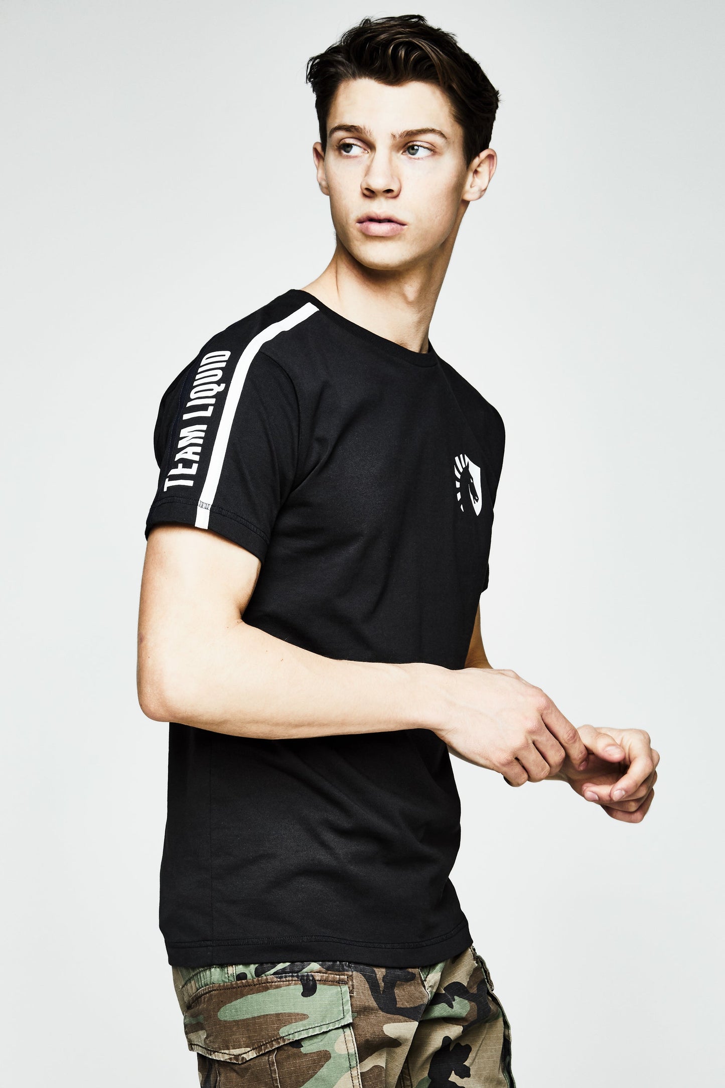 LIQUID TAPING SHORT SLEEVE TEE - Team Liquid