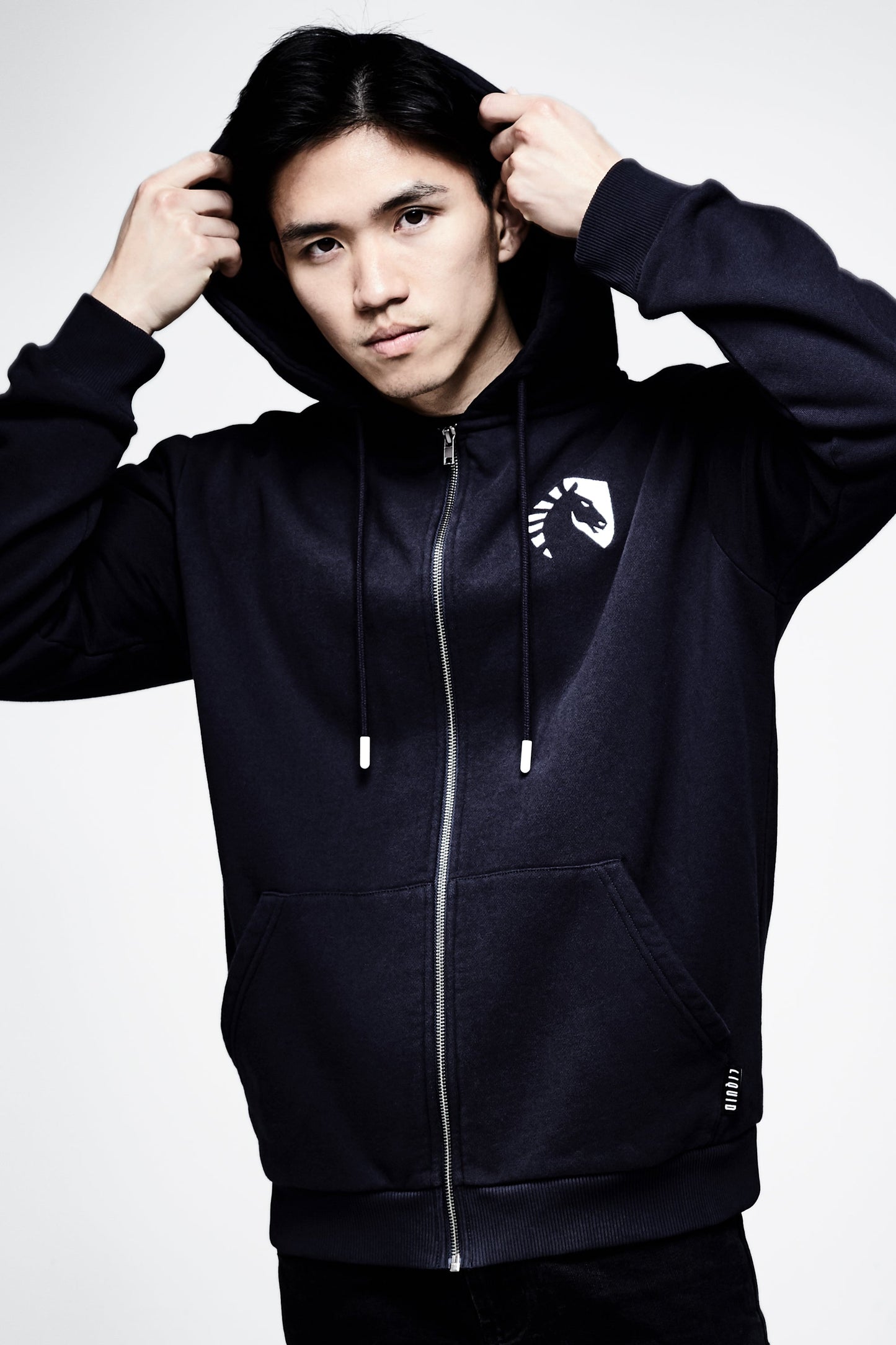 LIQUID CREST ZIP UP HOODIE - Team Liquid