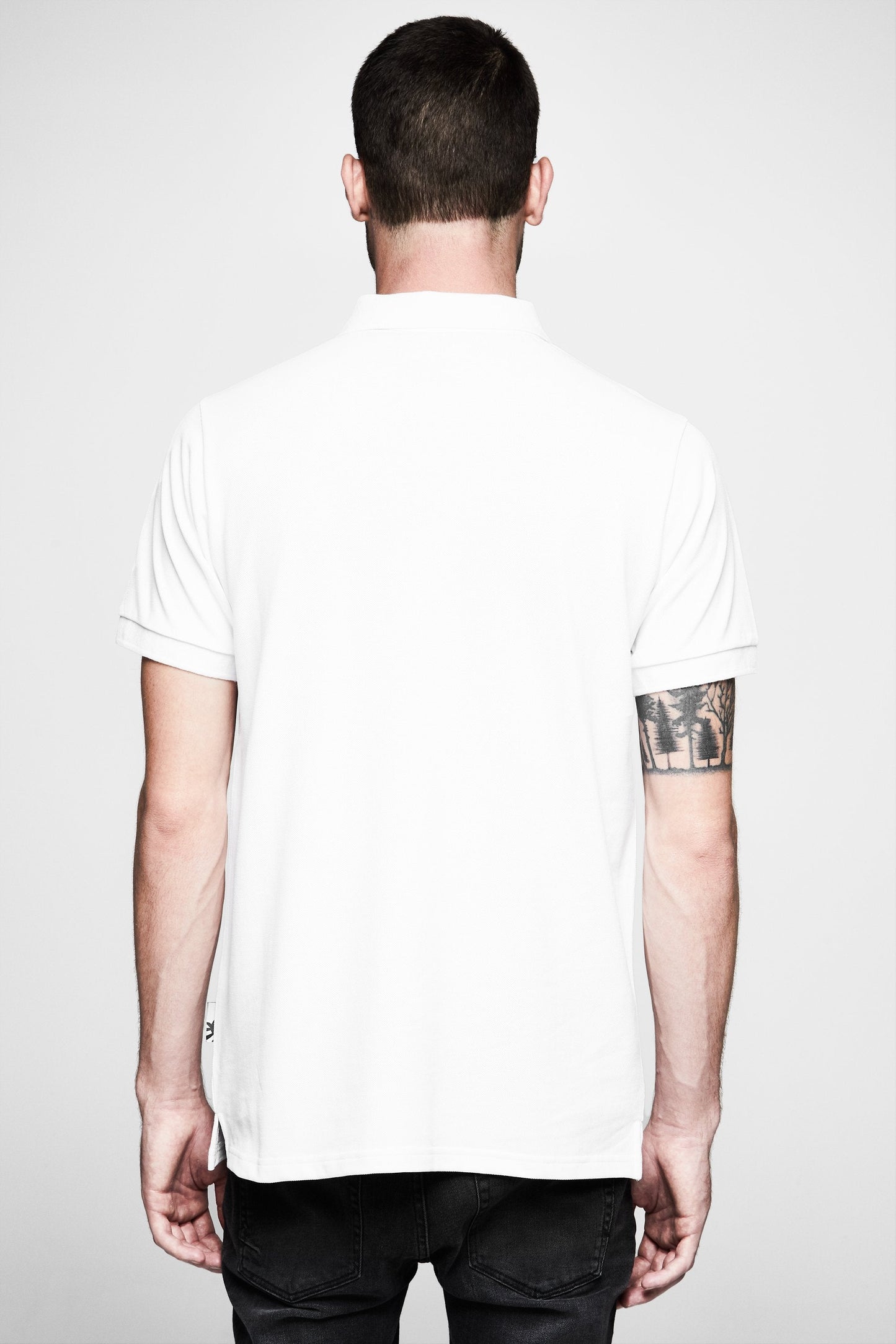 LIQUID HERITAGE SHORT SLEEVE POLO - WHITE - Team Liquid