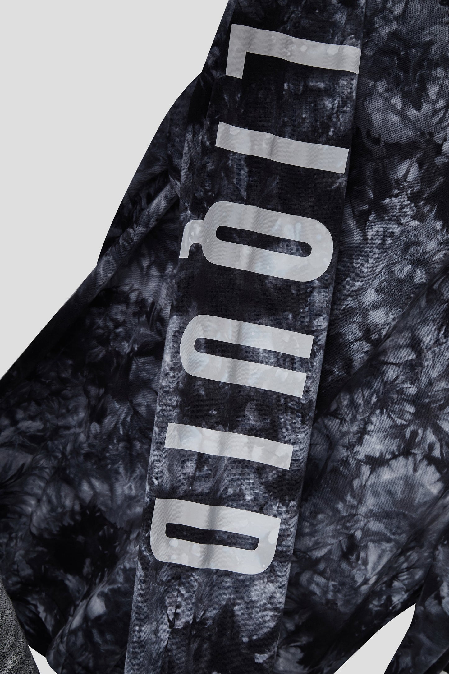 LIQUID HERITAGE LONG SLEEVE TEE - BLACK CRYSTAL WASH - Team Liquid