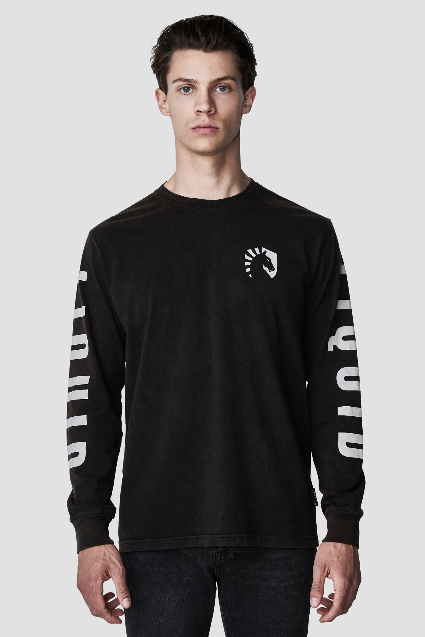 LIQUID HERITAGE LONG SLEEVE TEE - BLACK MINERAL WASH - Team Liquid