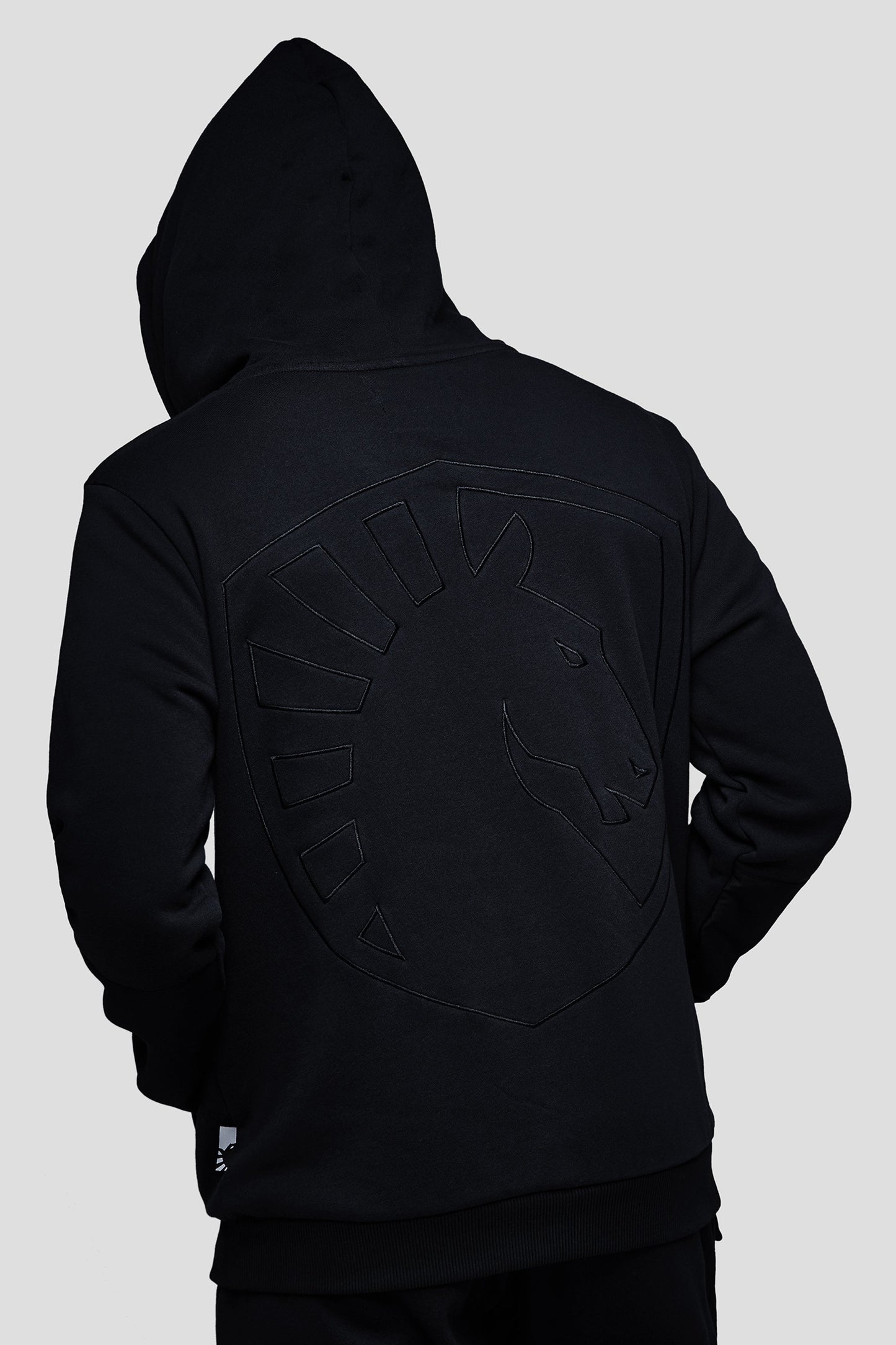 LIQUID PRESTIGE PULLOVER HOODIE - BLACK - Team Liquid
