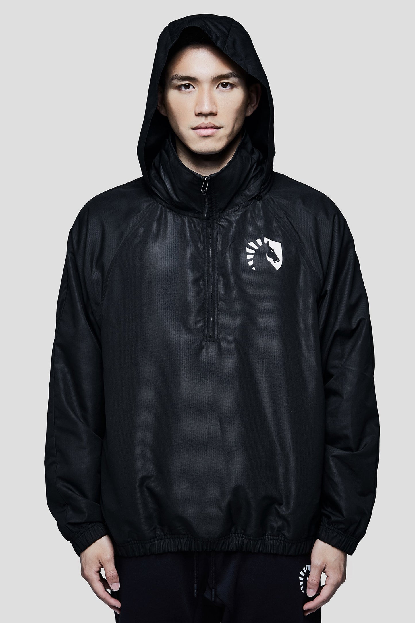LIQUID PRESTIGE HALF ZIP WINDBREAKER - BLACK - Team Liquid