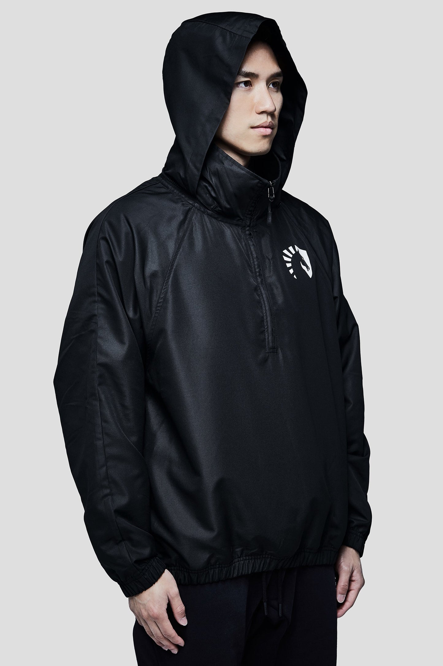 LIQUID PRESTIGE HALF ZIP WINDBREAKER - BLACK - Team Liquid