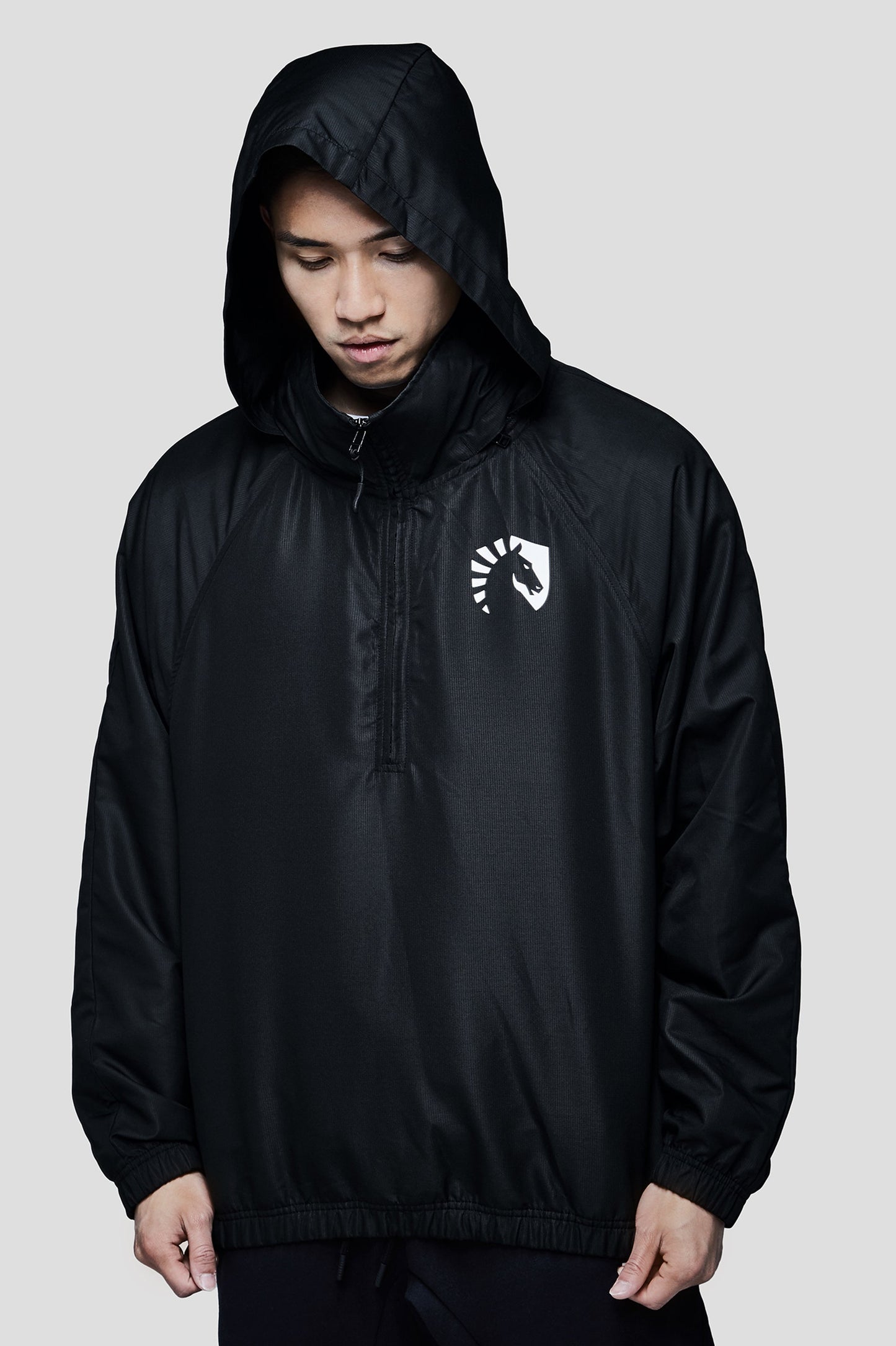 LIQUID PRESTIGE HALF ZIP WINDBREAKER - BLACK - Team Liquid