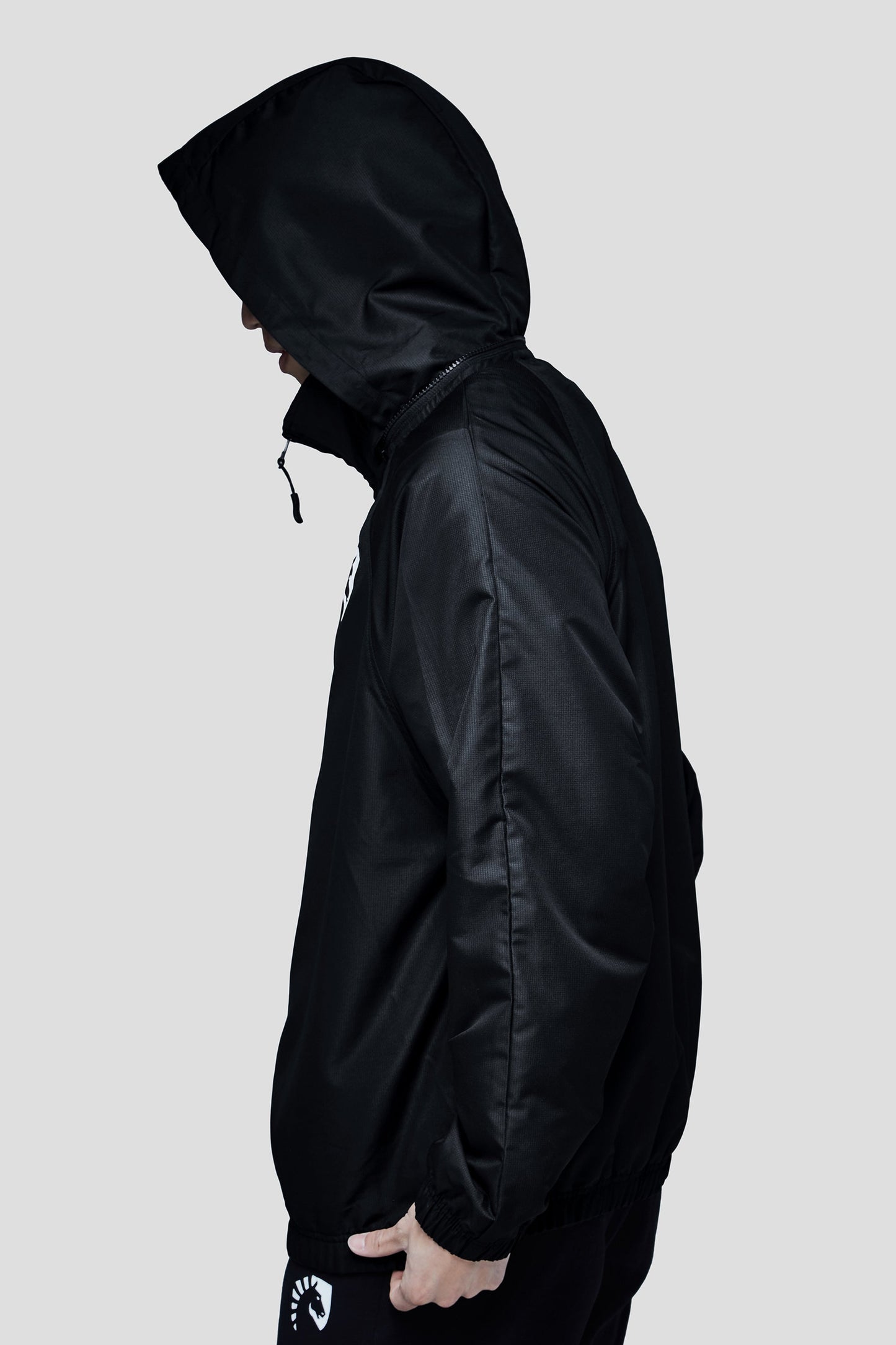 LIQUID PRESTIGE HALF ZIP WINDBREAKER - BLACK - Team Liquid