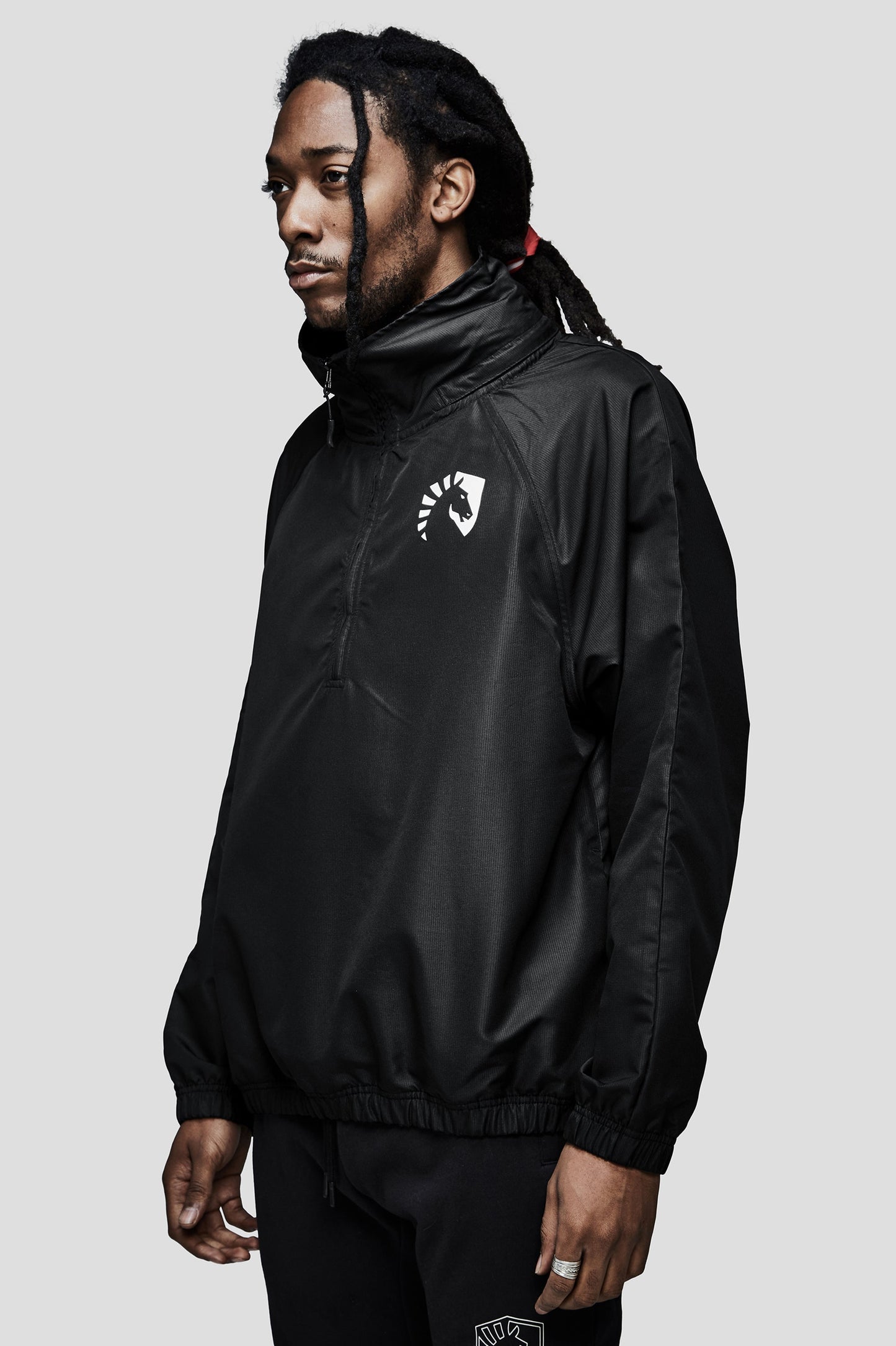 LIQUID PRESTIGE HALF ZIP WINDBREAKER - BLACK - Team Liquid