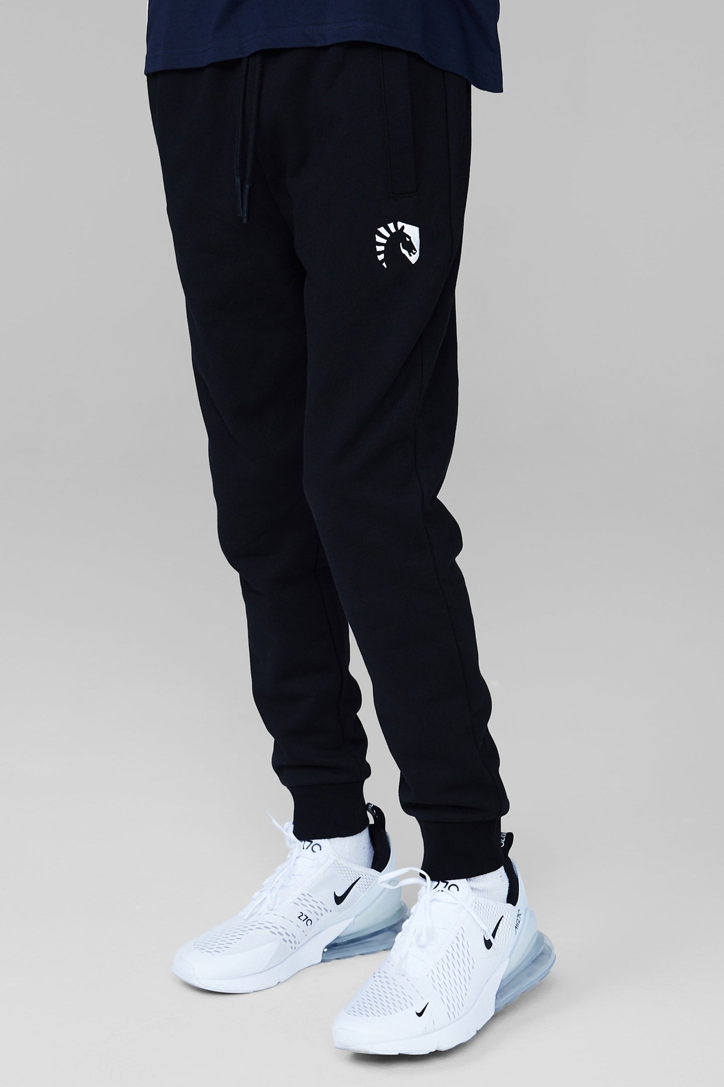 BASIC CREST JOGGER - Team Liquid