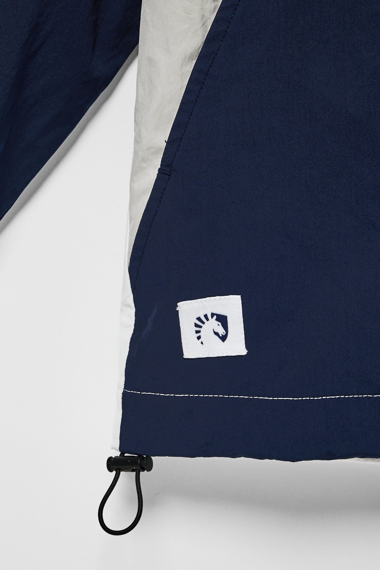 LIQUID CHEVAL WINDBREAKER - Team Liquid