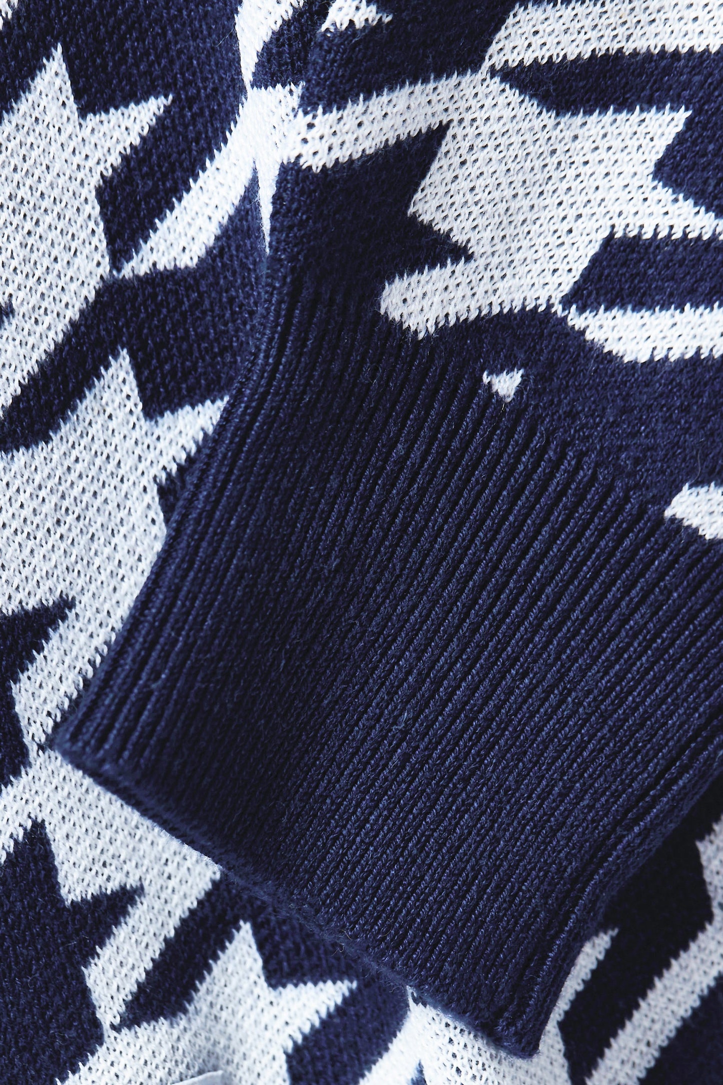 LIQUID HOUNDSTOOTH SWEATER - Team Liquid