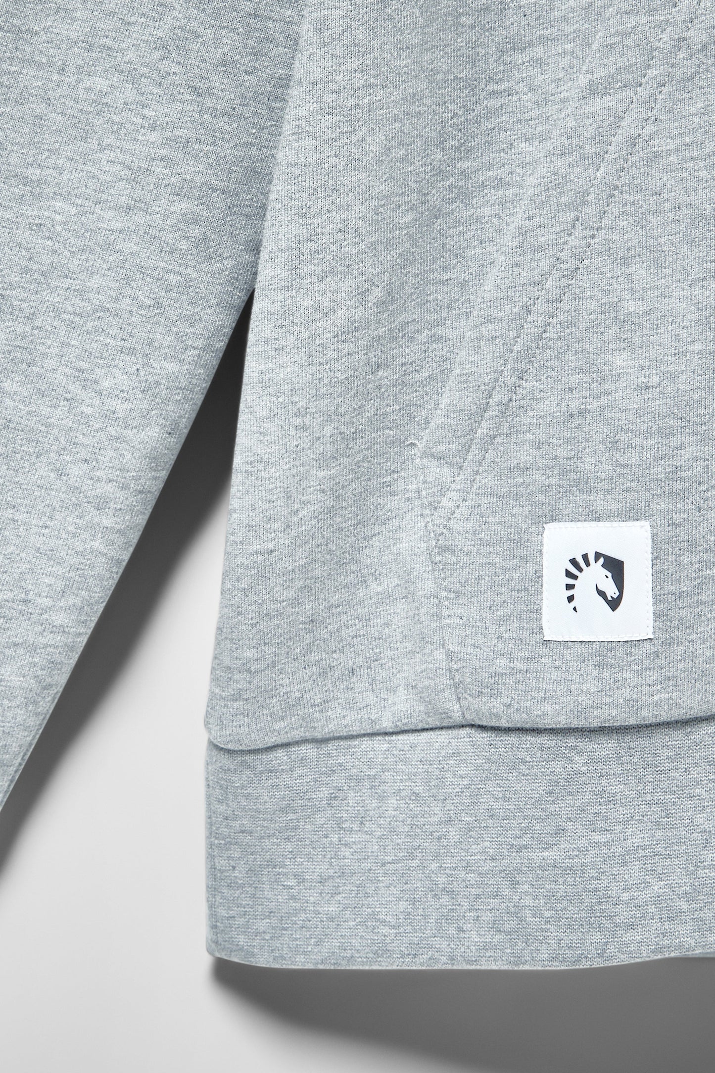 LIQUID CREST PULLOVER HOODIE - GREY HEATHER - Team Liquid