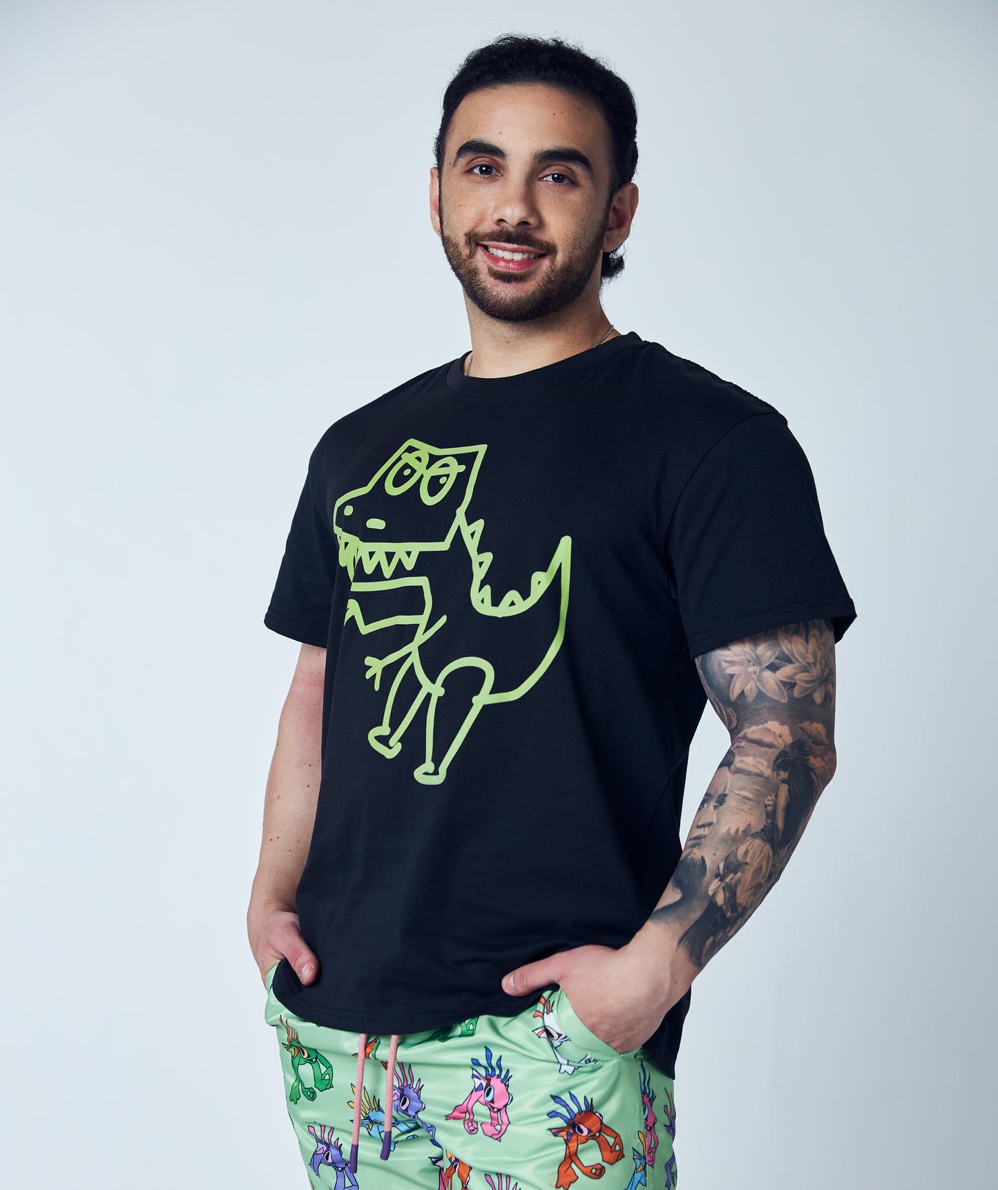 WORLD OF WARCRAFT MURLOC POOL SHORTS - GREEN