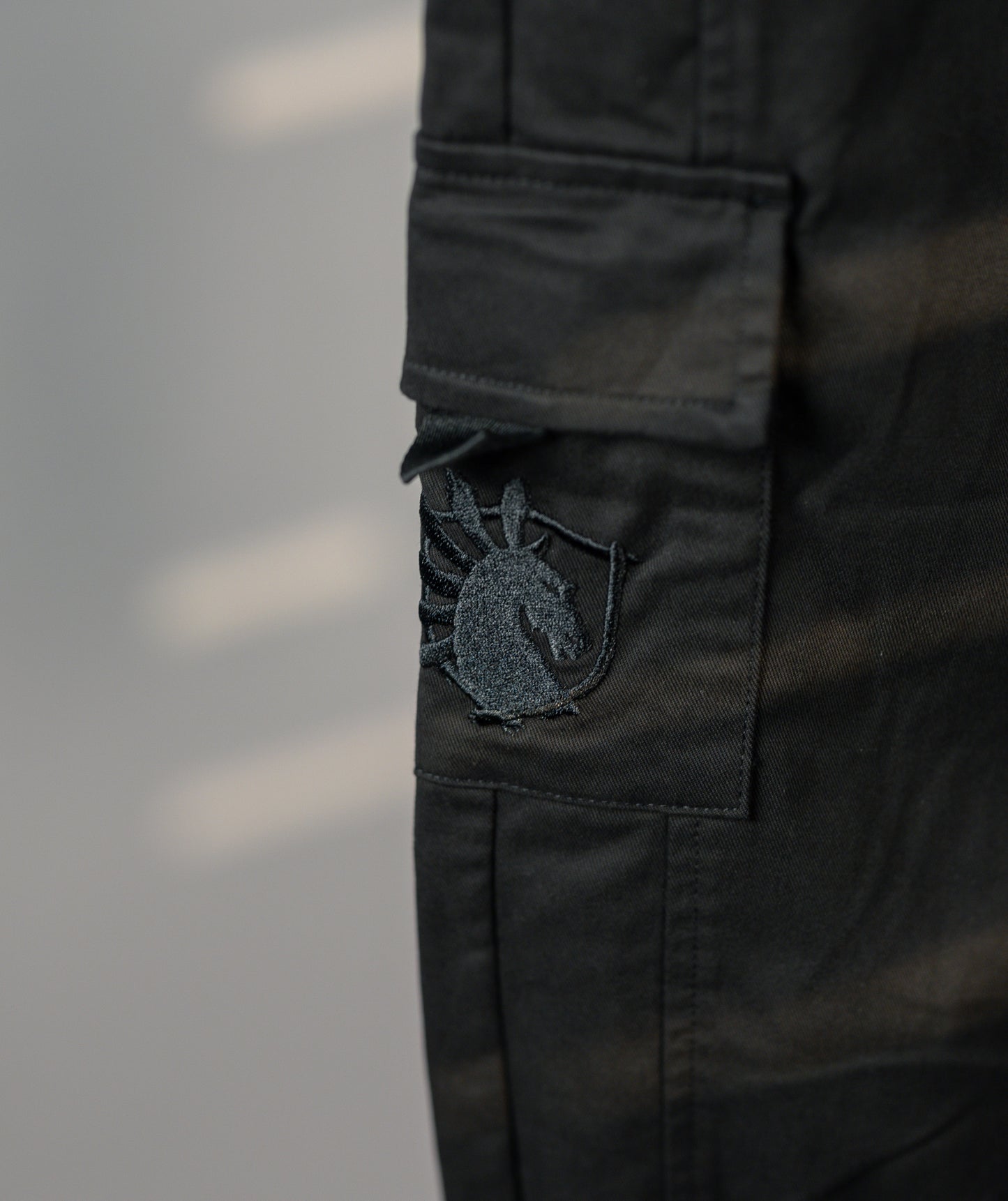 NICHIRIN CARGO JOGGERS