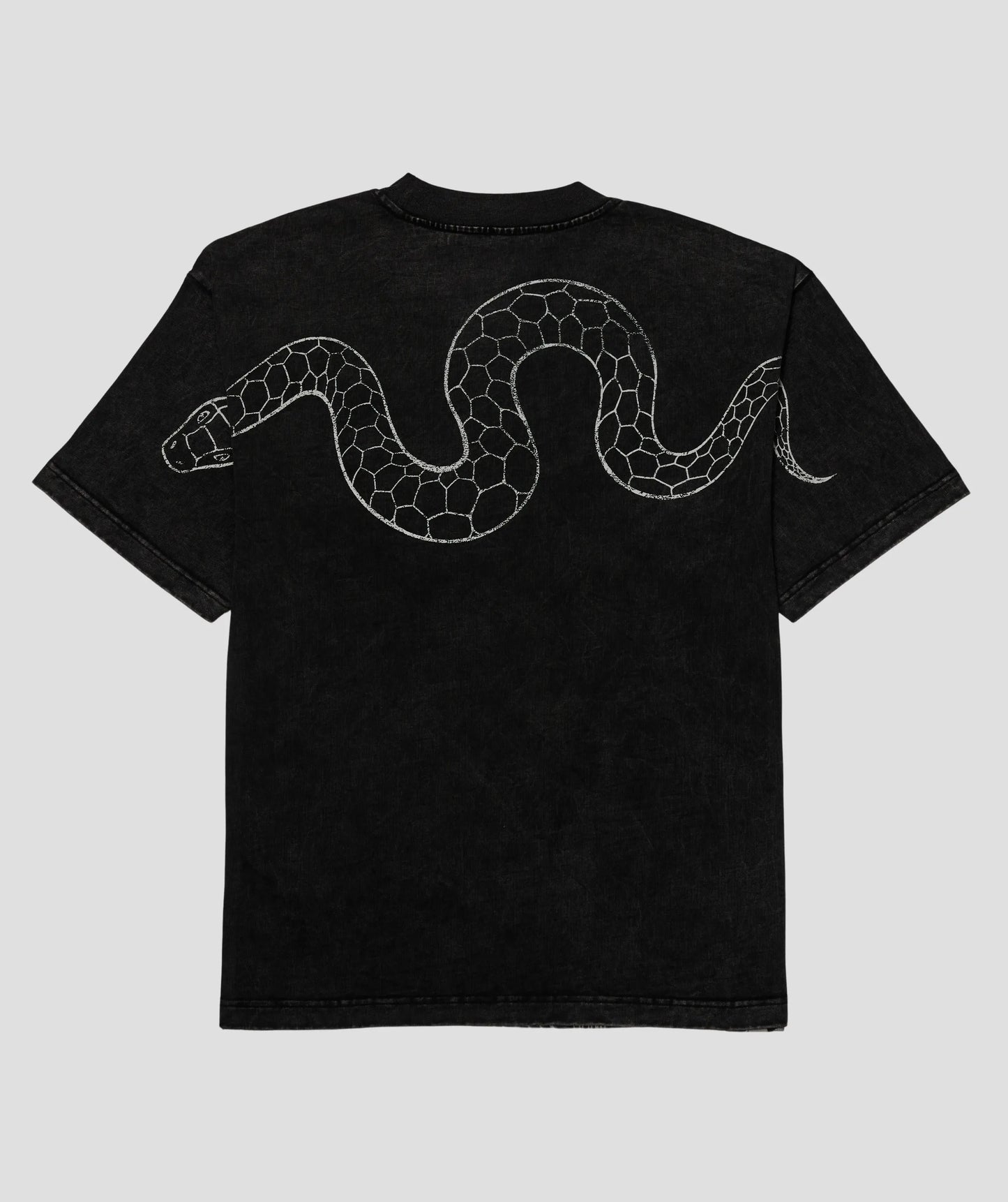 DEMON SLAYER SERPENT HASHIRA TEE - Team Liquid