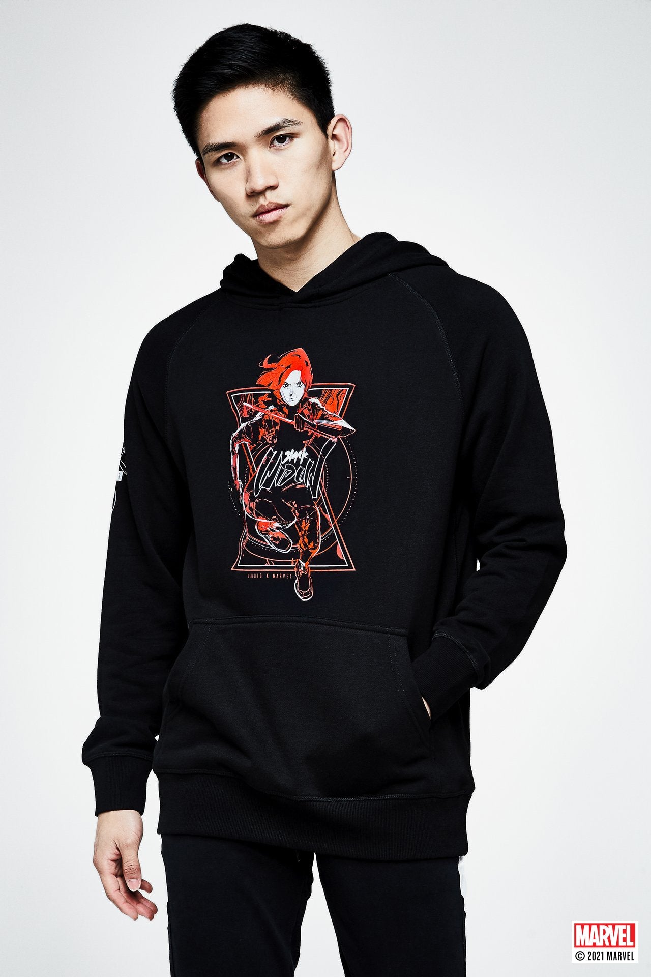 Black store marvel hoodie