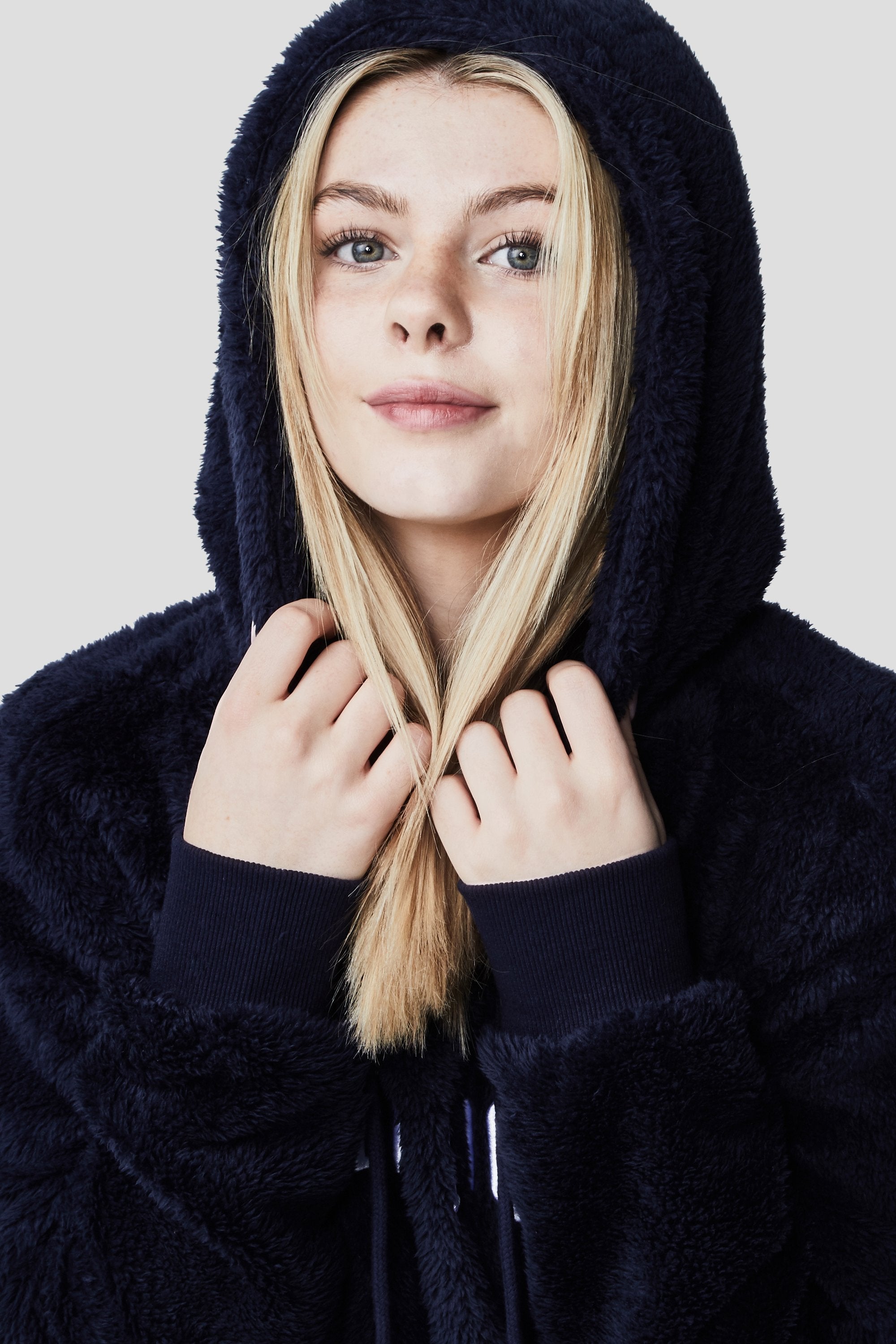 Fur cheap pullover hoodie