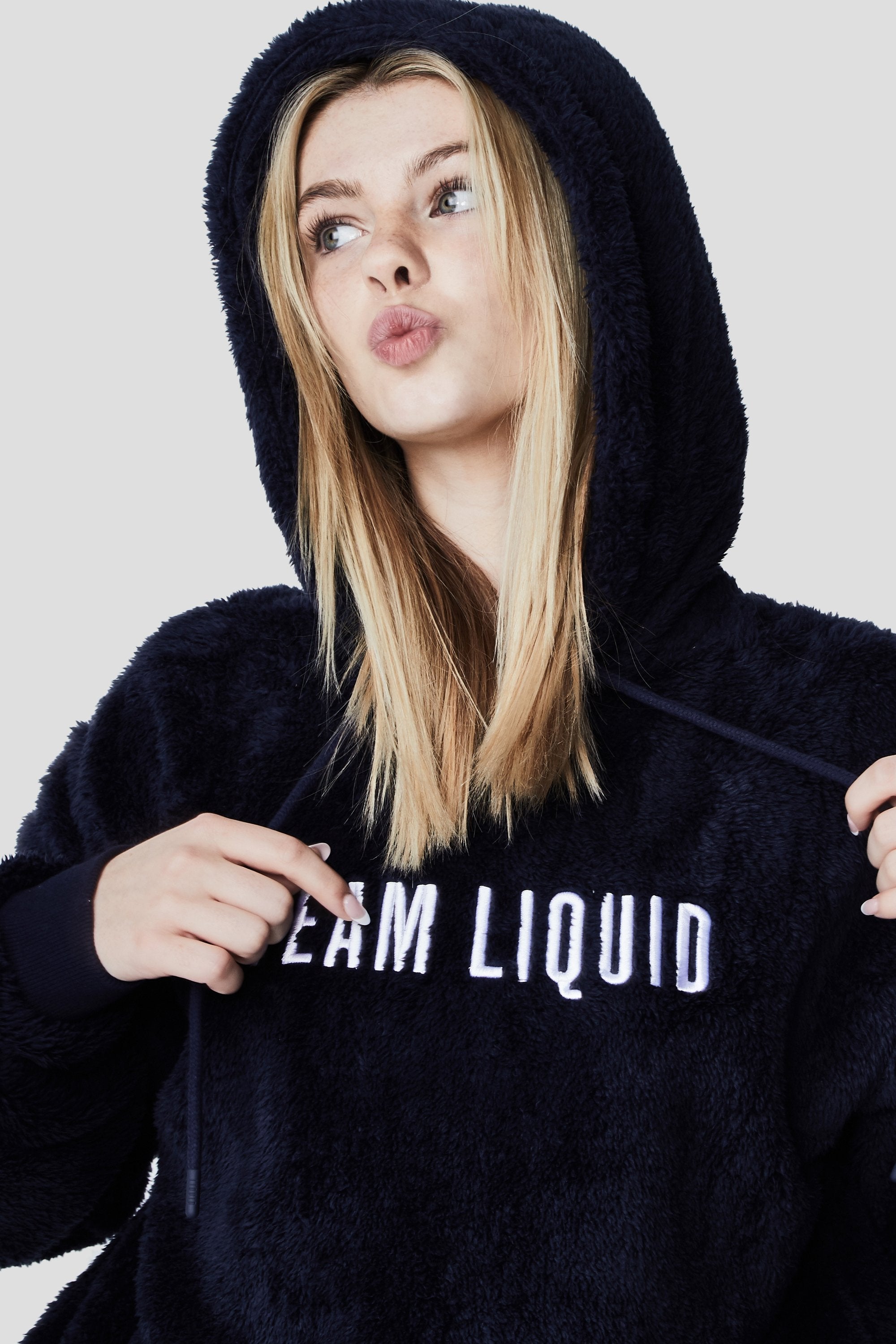 Black fluffy sales hoodie