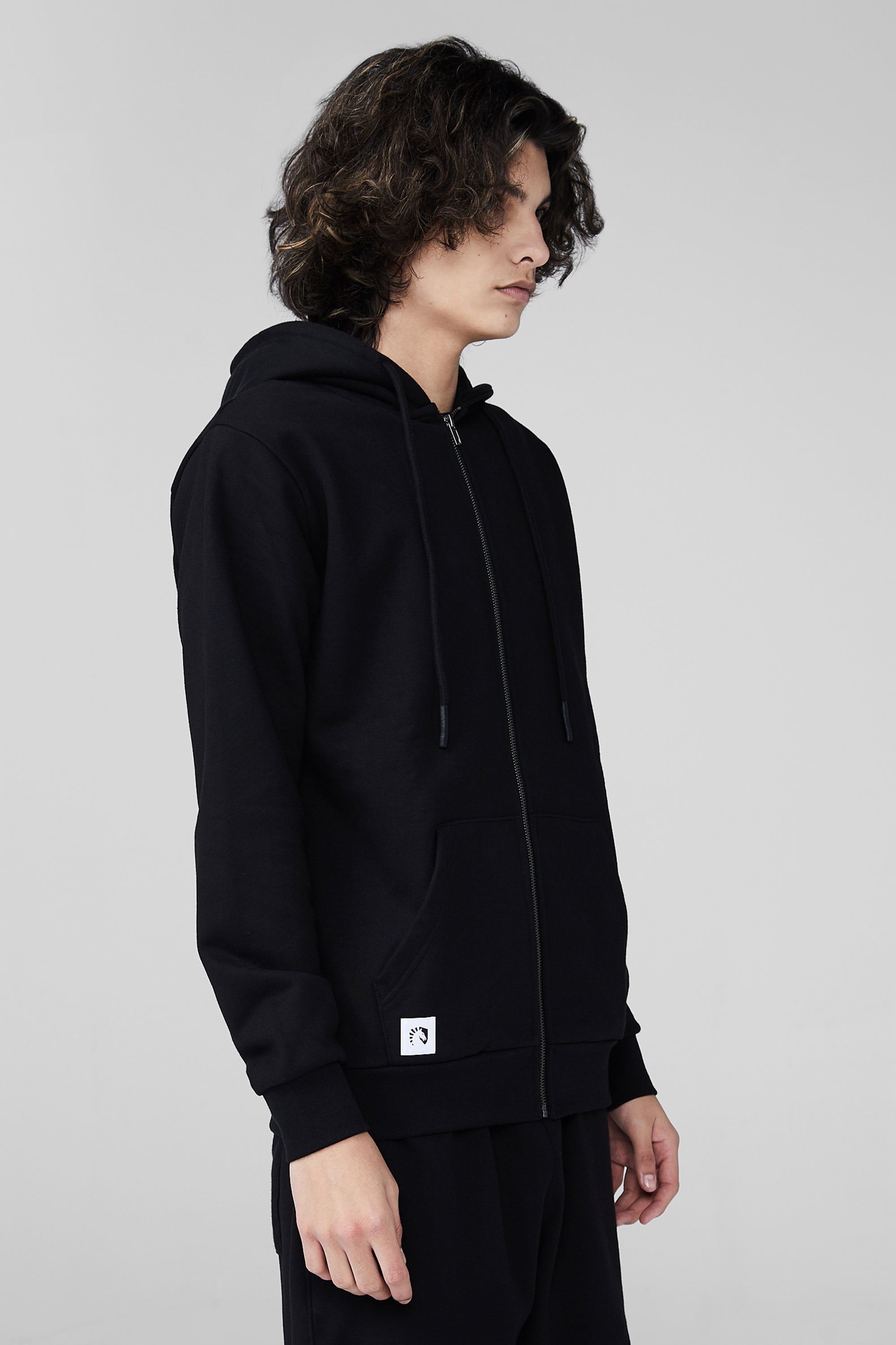 EMBROIDERED LOGO ZIP HOODIE